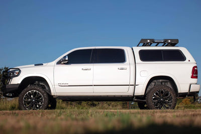 Leer 100R Truck Cap - Liberty Flag & Specialty