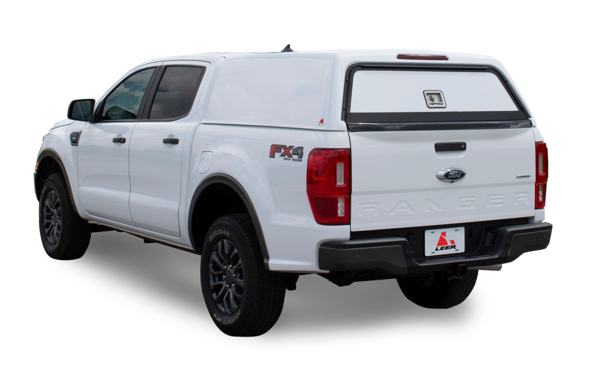 Leer 100SCC Truck Cap - Liberty Flag & Specialty