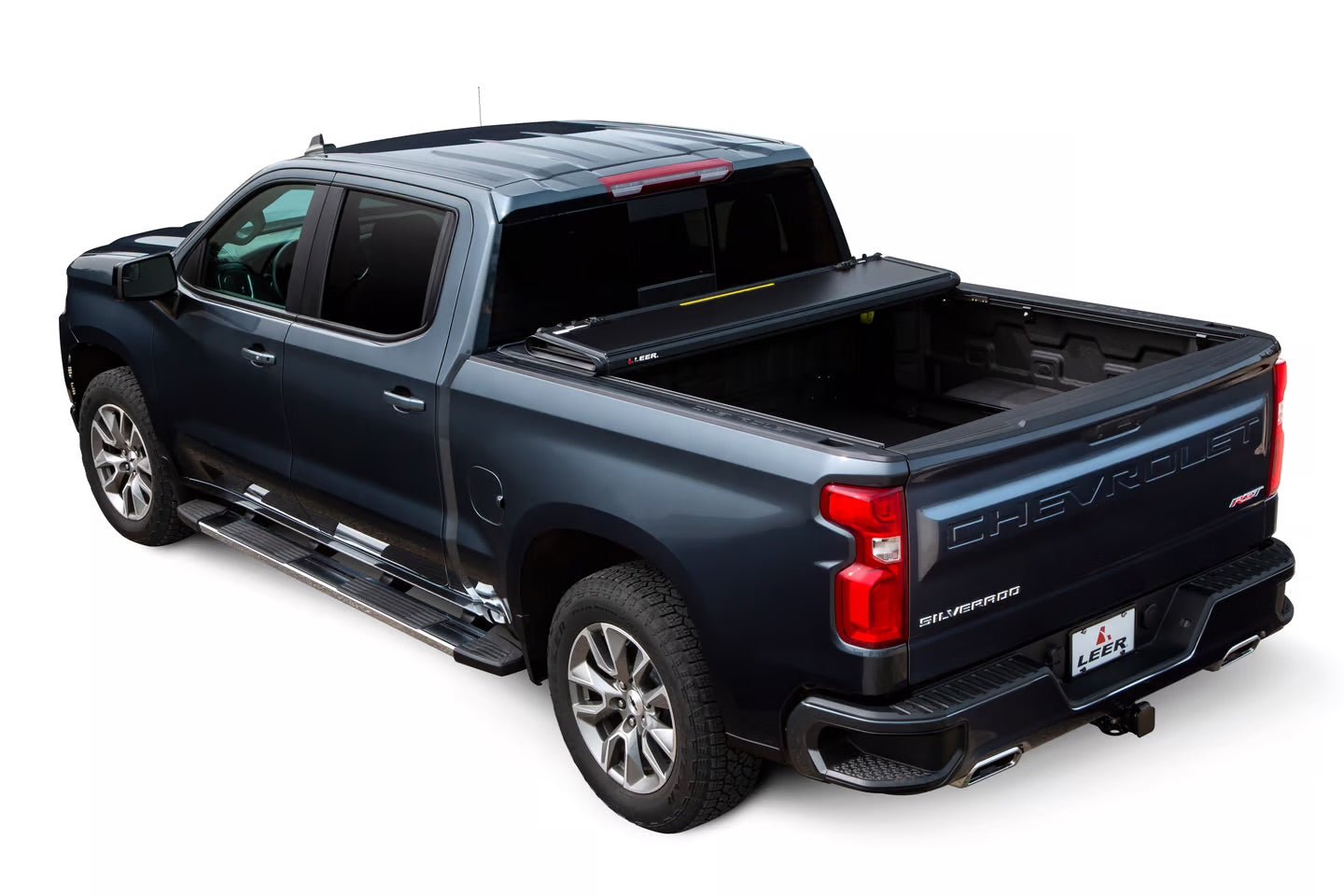 Leer HF650M Tonneau Cover - Liberty Flag & Specialty