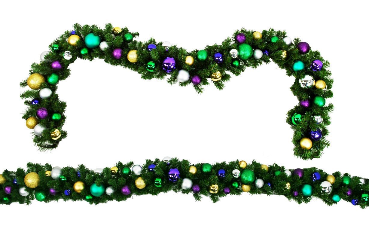 Pre-Decorated 9' Garland Swag - Liberty Flag & Specialty